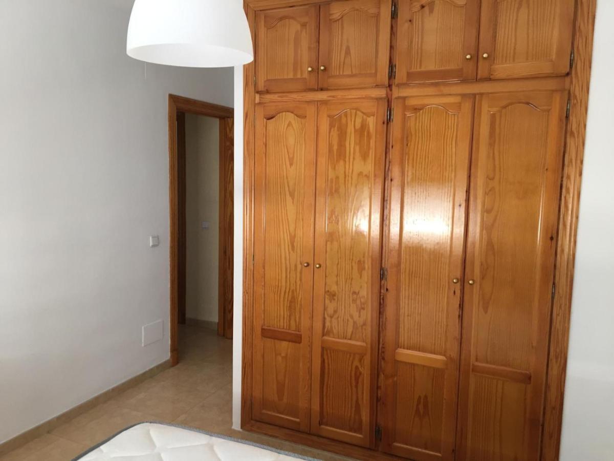 Habitacion Grande Con Bano Privado En Coin A 30Km De La Playa Εξωτερικό φωτογραφία