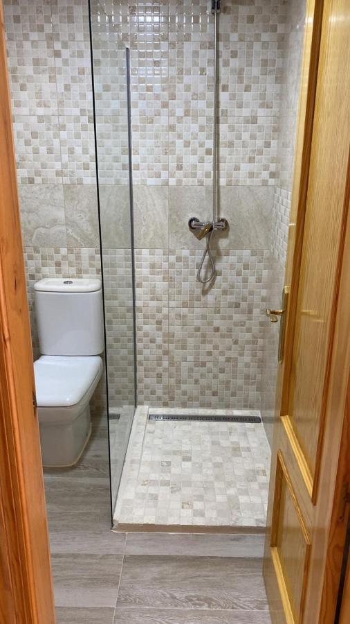 Habitacion Grande Con Bano Privado En Coin A 30Km De La Playa Εξωτερικό φωτογραφία